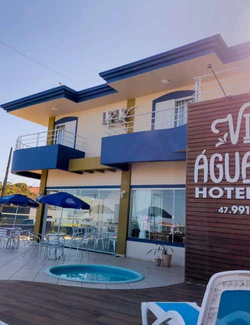 hotel em Itapoá aguar mar